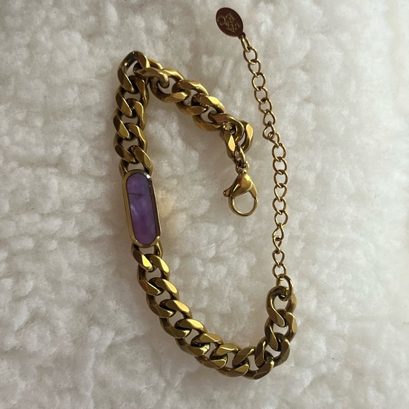 Gold Chain link adjustable bracelet with purple flashy inlay. New without tags. - Picture 8 of 9